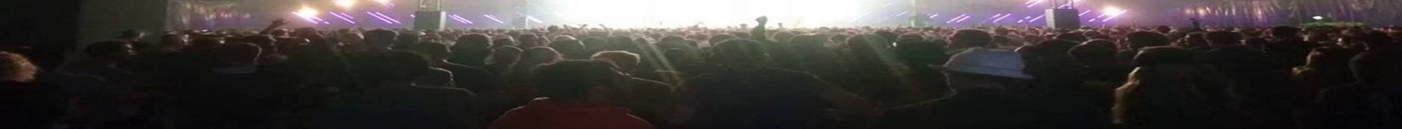 Headers Gallery 1453 cropped Crowd Header 1